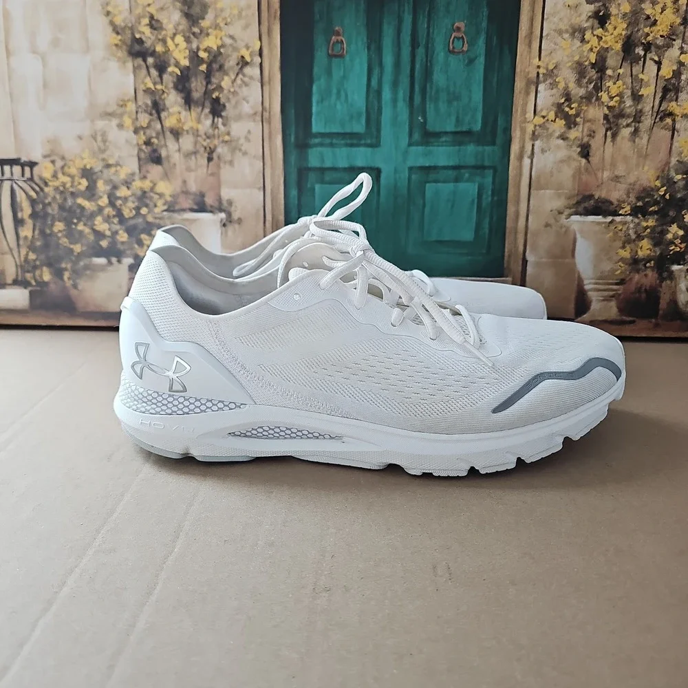 New Under Armour HOVR Sonic 6 White Silver Shoes 3026121-100 Men's 12.5  Shoes